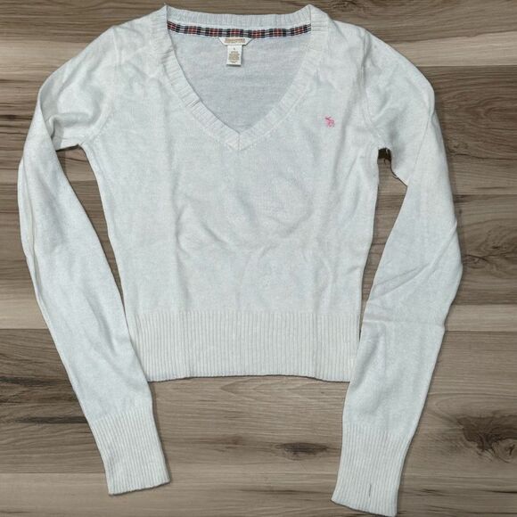 Abercrombie & Fitch Vintage Angora Wool Blend White V-Neck Sweater Girls Large - Picture 1 of 3